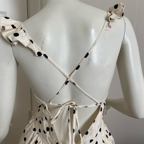 MABLE Gwendolyn Ruffle Top Polka Dot Romper Size Large - Picture 5 of 12